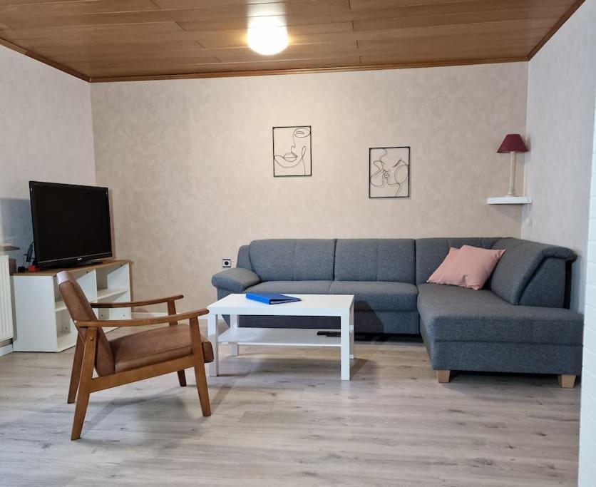Grosszuegige Ferienwohnung 4+1 P. Buettelborn Ngoại thất bức ảnh